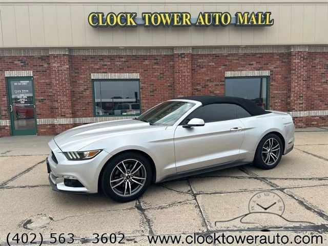 
                           2016 Ford Mustang  Mustang in front of Clock Tower Mall Used car business
                       