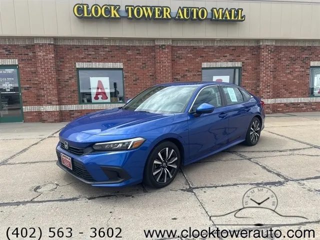 
                           2022 Honda Civic Sedan  Civic Sedan in front of Clock Tower Mall Used car business
                       